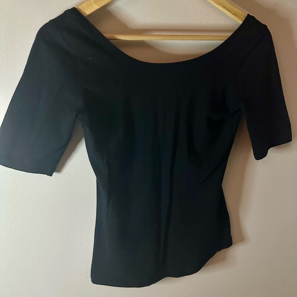 Black shirt - Picture 3 of 3